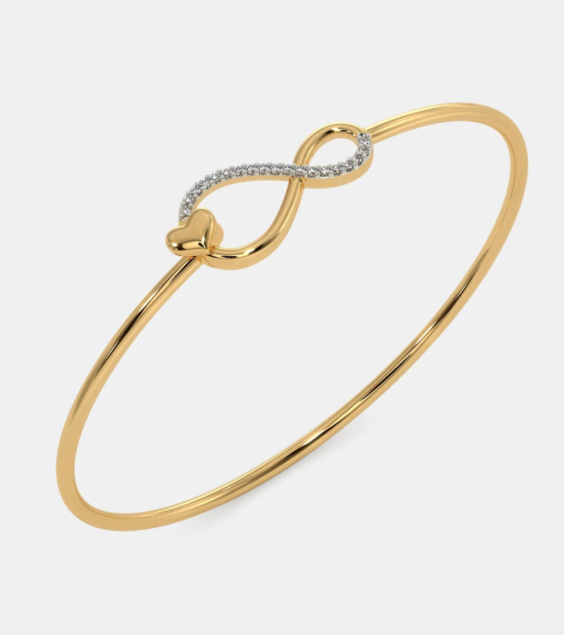 The Adhira Toggle Bangle
